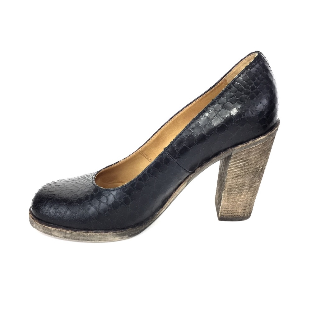 MM6 Maison Margiela Black Snakeskin Pumps - Picture 8 of 12